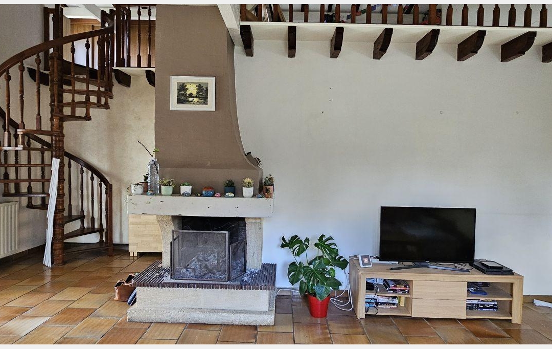 GERBEAUD IMMOBILIER : House | CASTILLON-LA-BATAILLE (33350) | 155 m2 | 230 000 € 