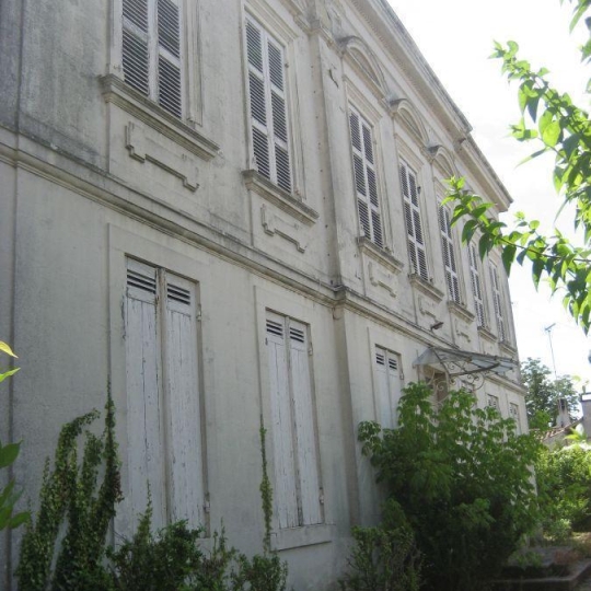  GERBEAUD IMMOBILIER : House | VILLANDRAUT (33730) | 335 m2 | 182 000 € 