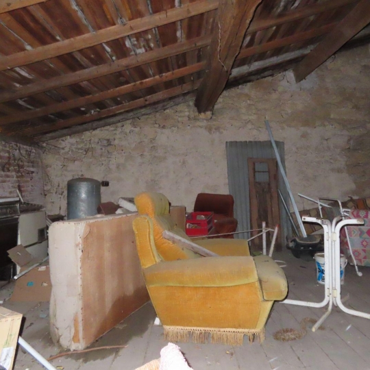  GERBEAUD IMMOBILIER : House | CAUDROT (33490) | 302 m2 | 155 500 € 