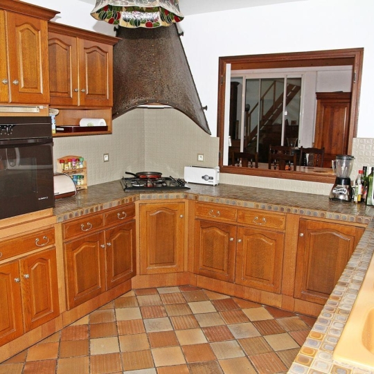  GERBEAUD IMMOBILIER : Maison / Villa | SAINT-PIERRE-D'AURILLAC (33490) | 373 m2 | 344 000 € 