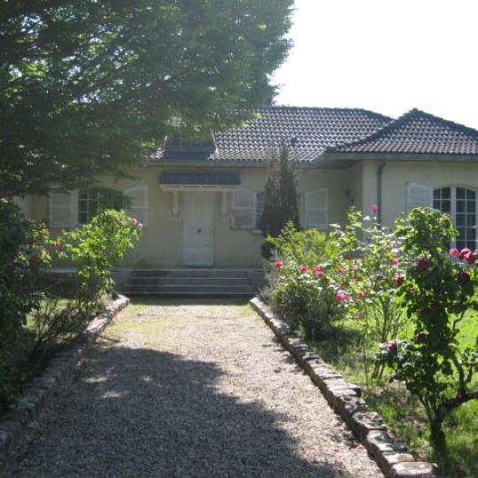  GERBEAUD IMMOBILIER : Maison / Villa | CUDOS (33430) | 190 m2 | 297 000 € 