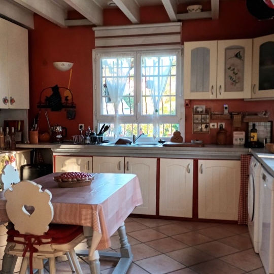  GERBEAUD IMMOBILIER : House | SAINT-SYMPHORIEN (33113) | 180 m2 | 374 000 € 
