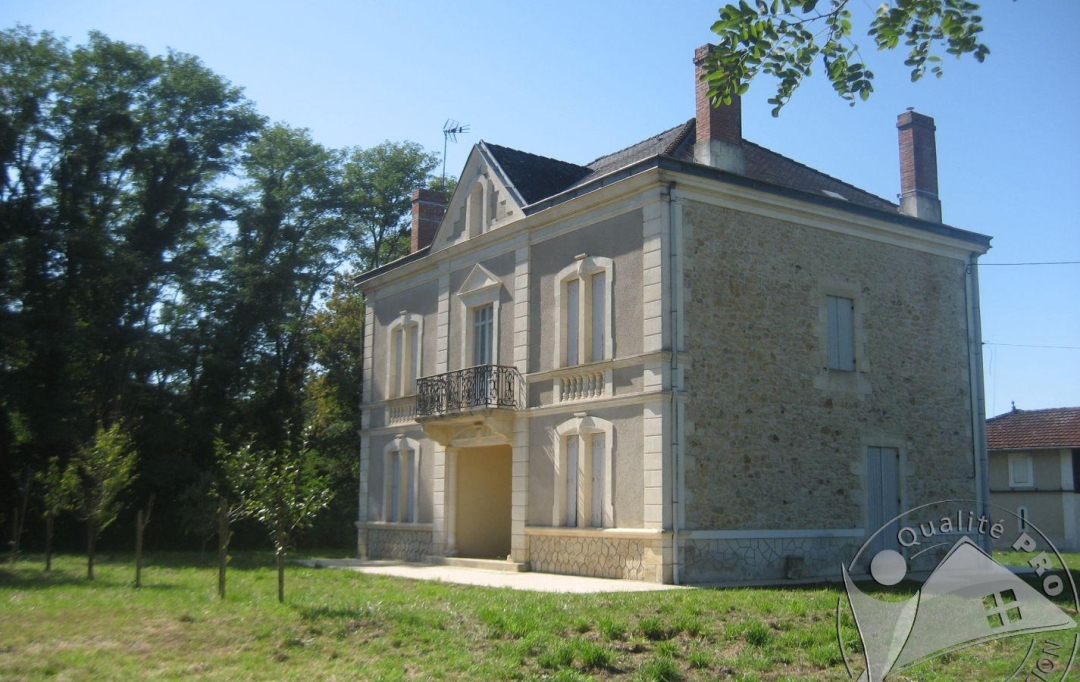 GERBEAUD IMMOBILIER : House | GUILLOS (33720) | 222 m2 | 1 250 € 