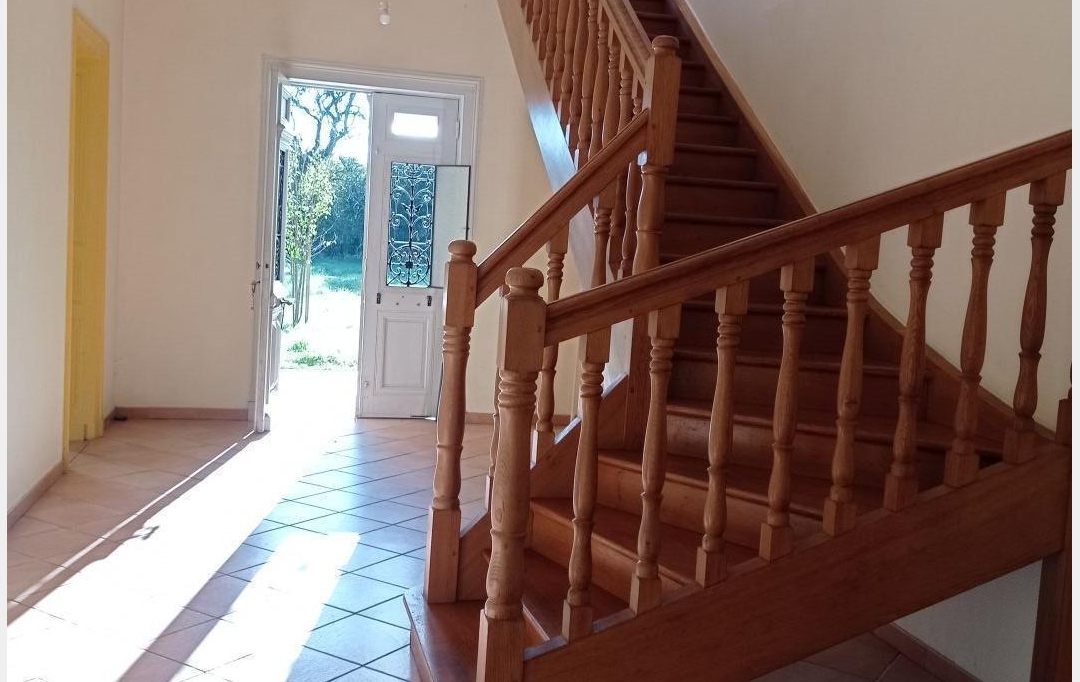 GERBEAUD IMMOBILIER : House | GUILLOS (33720) | 222 m2 | 1 250 € 