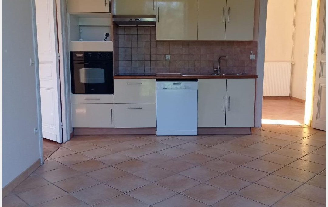 GERBEAUD IMMOBILIER : House | GUILLOS (33720) | 222 m2 | 1 250 € 