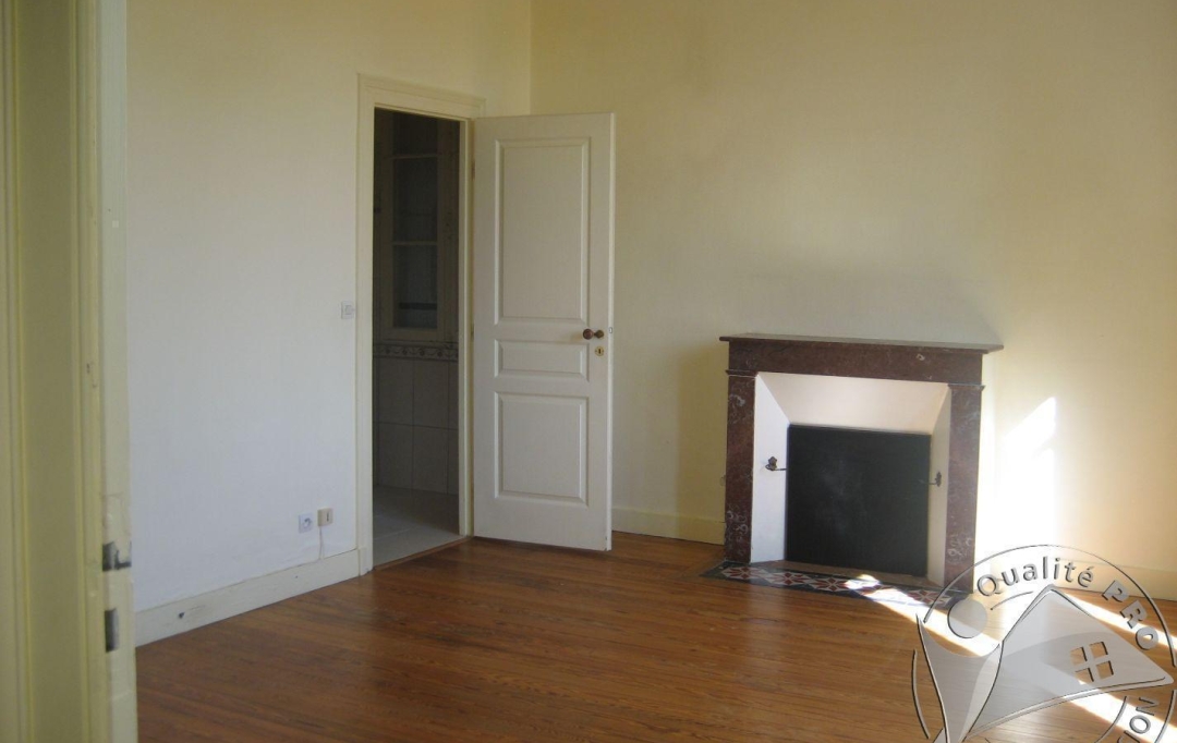 GERBEAUD IMMOBILIER : House | GUILLOS (33720) | 222 m2 | 1 250 € 