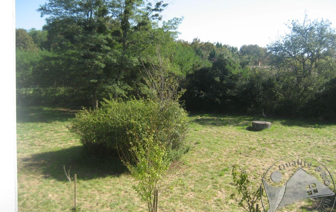 GERBEAUD IMMOBILIER : House | GUILLOS (33720) | 222 m2 | 1 250 € 
