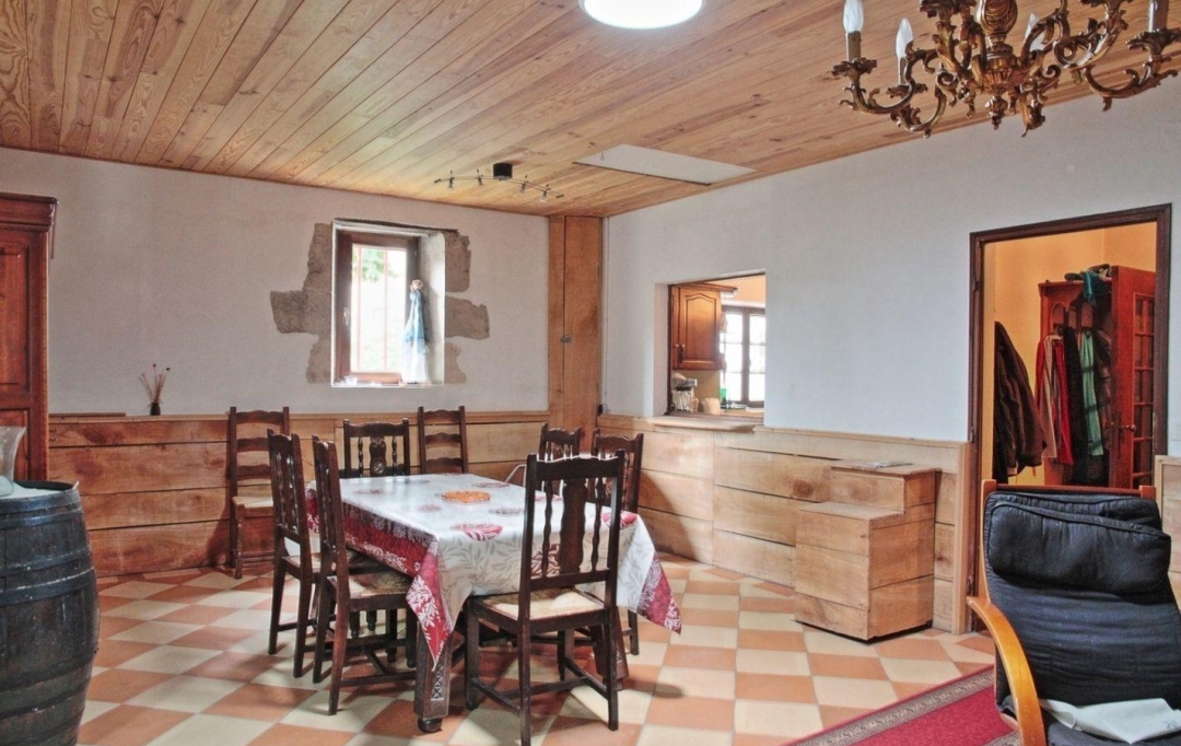GERBEAUD IMMOBILIER : Maison / Villa | SAINT-PIERRE-D'AURILLAC (33490) | 373 m2 | 344 000 € 