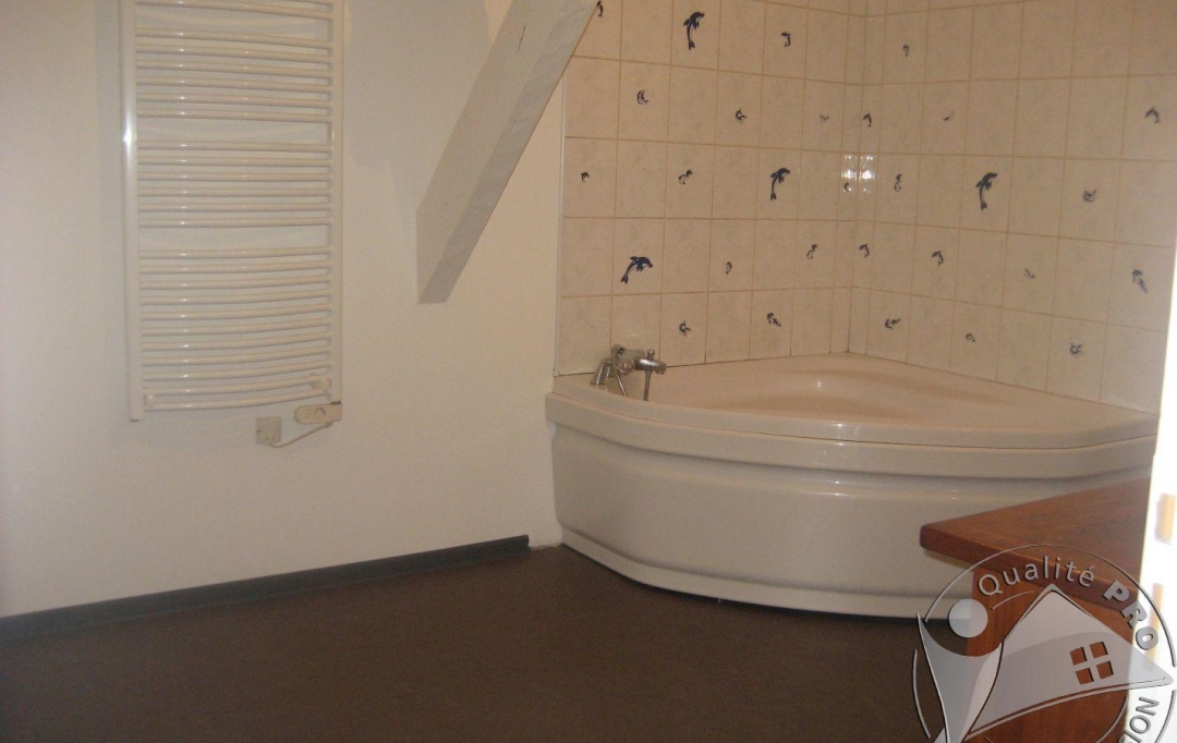 GERBEAUD IMMOBILIER : Appartement | VILLANDRAUT (33730) | 120 m2 | 128 000 € 