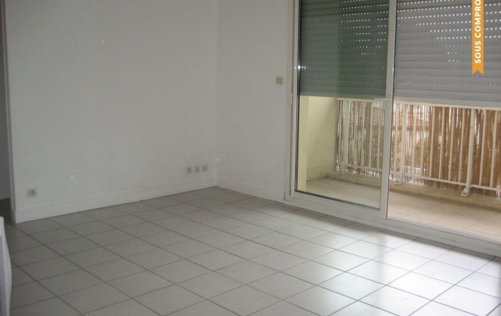 Appartement P2 SAINT-SYMPHORIEN 43 m2 85 000 € Appartement P2 SAINT-SYMPHORIEN 43 m2 85 000 €