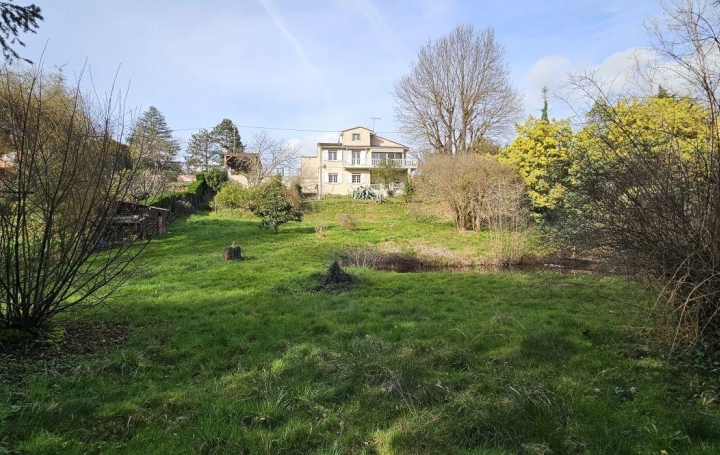 Maison CASTILLON-LA-BATAILLE 155 m2 194 900 € Maison CASTILLON-LA-BATAILLE 155 m2 194 900 €