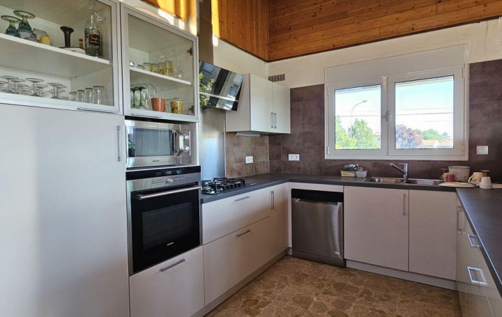  GERBEAUD IMMOBILIER Maison / Villa | VILLENAVE-D'ORNON (33140) | 133 m2 | 298 500 € 