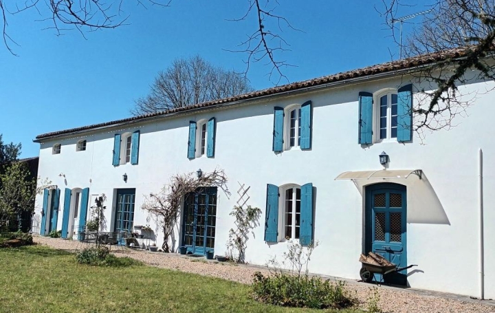  GERBEAUD IMMOBILIER Maison / Villa | SAINT-SYMPHORIEN (33113) | 274 m2 | 373 000 € 