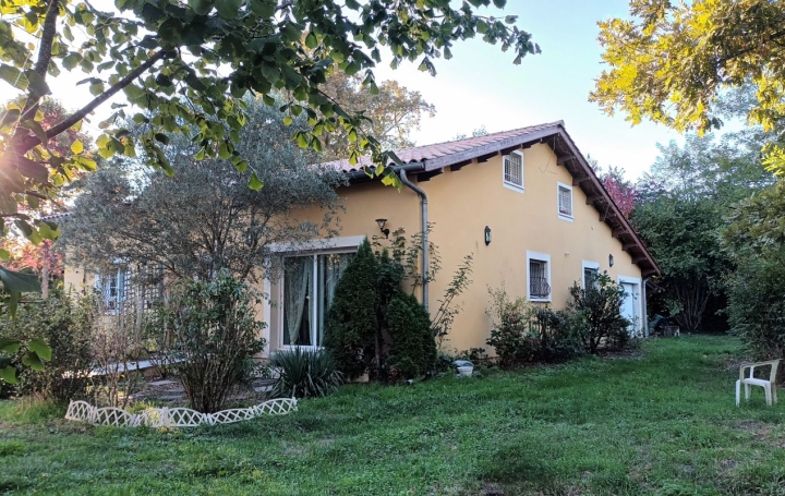 Maison SAINT-SYMPHORIEN 180 m2 374 000 € Maison SAINT-SYMPHORIEN 180 m2 374 000 €